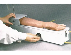 Mô hình huấn luyện: chọc dò động mạch cánh tay (đầy đủ chức năng)